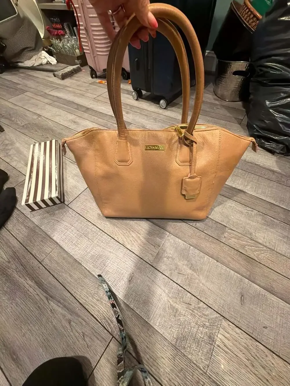 JOY & IMAN Genuine Leather Multi-Pocket Satchel Tote Bag